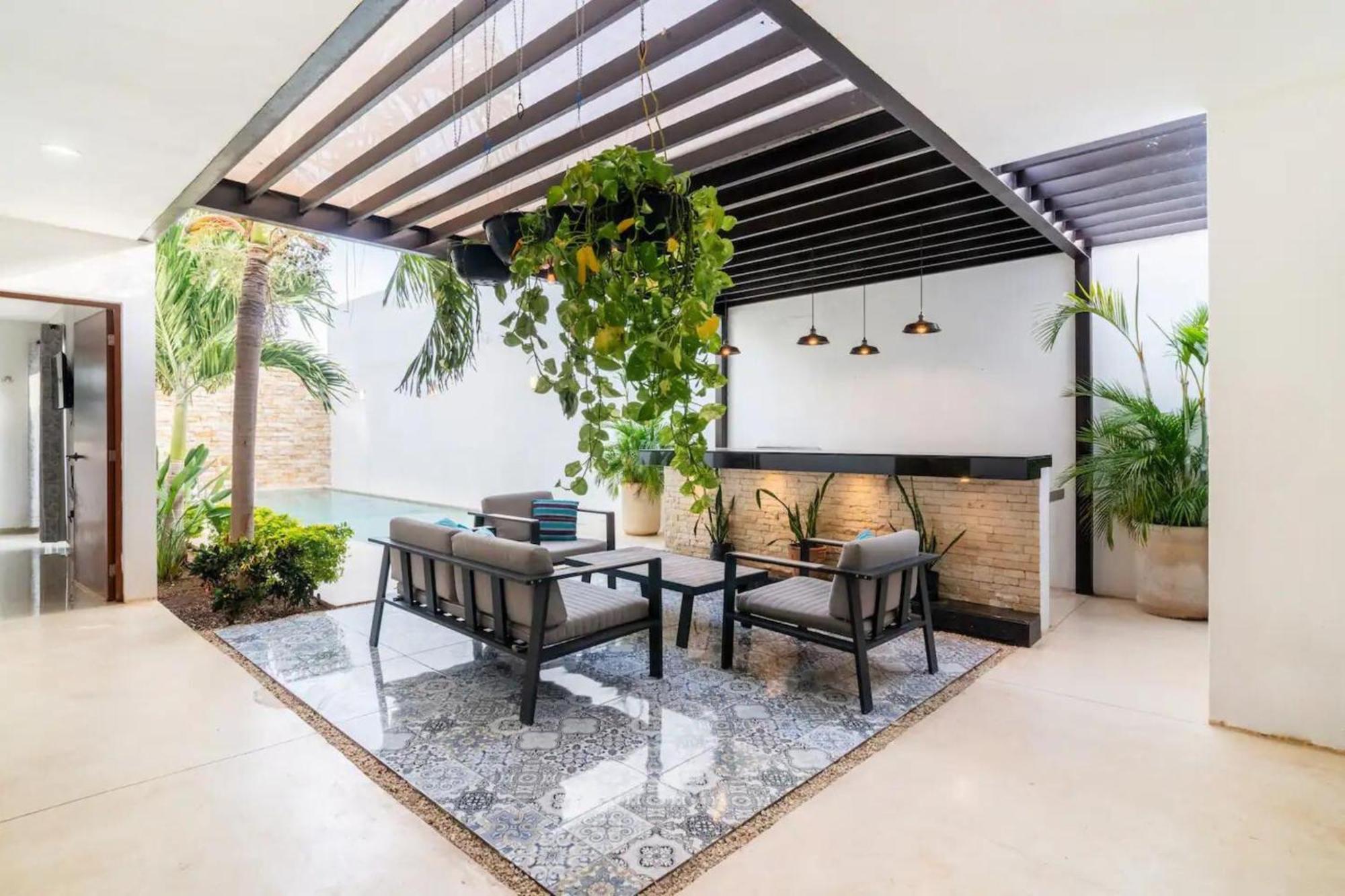Villa Moderna Con Alberca, Gimnasio Y Cochera Mérida Kültér fotó
