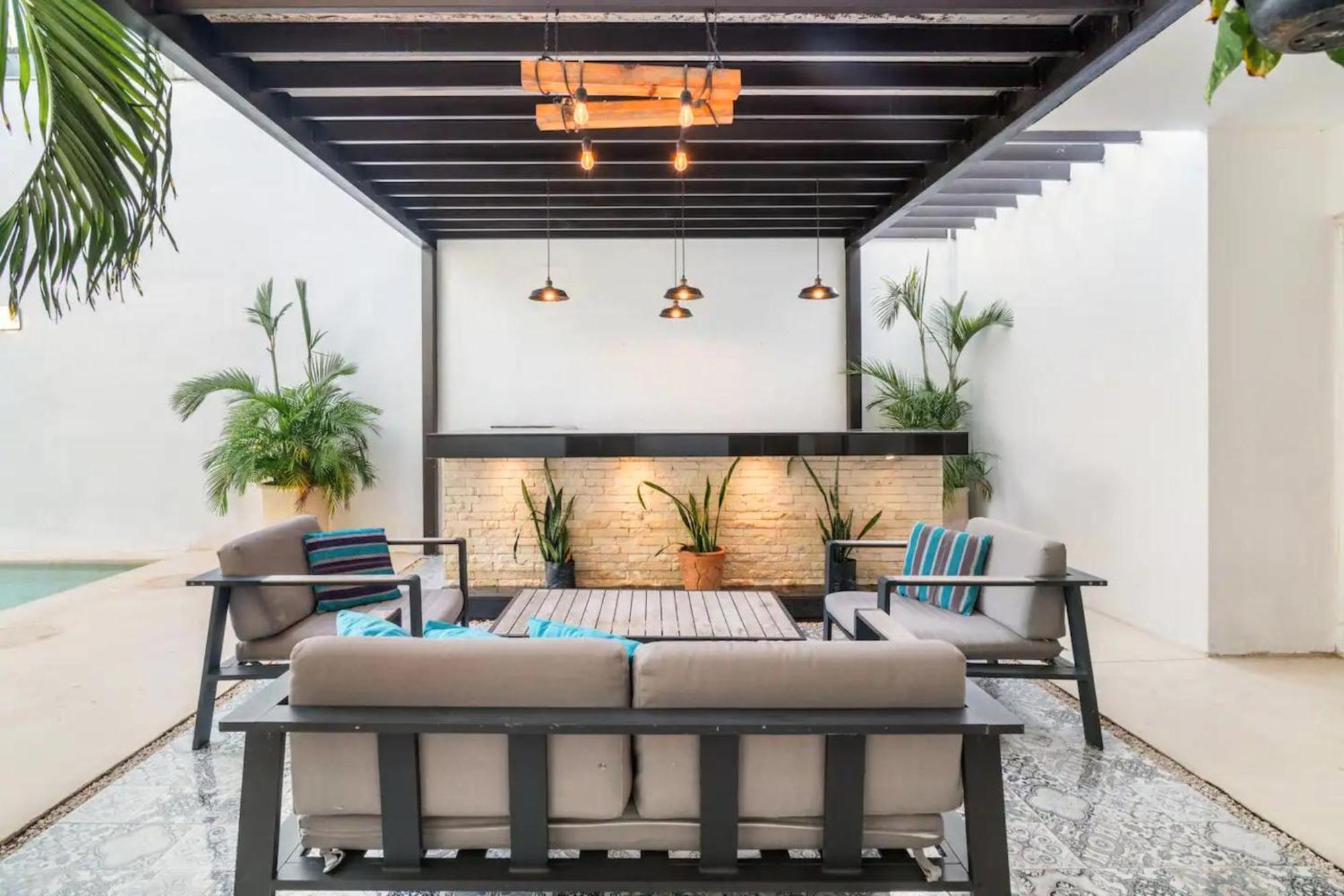 Villa Moderna Con Alberca, Gimnasio Y Cochera Mérida Kültér fotó